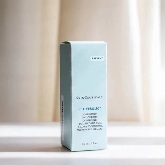PACK OF 3 SkinCeuticals C E Ferulic With 15% L-ascorbic Acid Serum - 1 fl oz - Picture 2 of 3